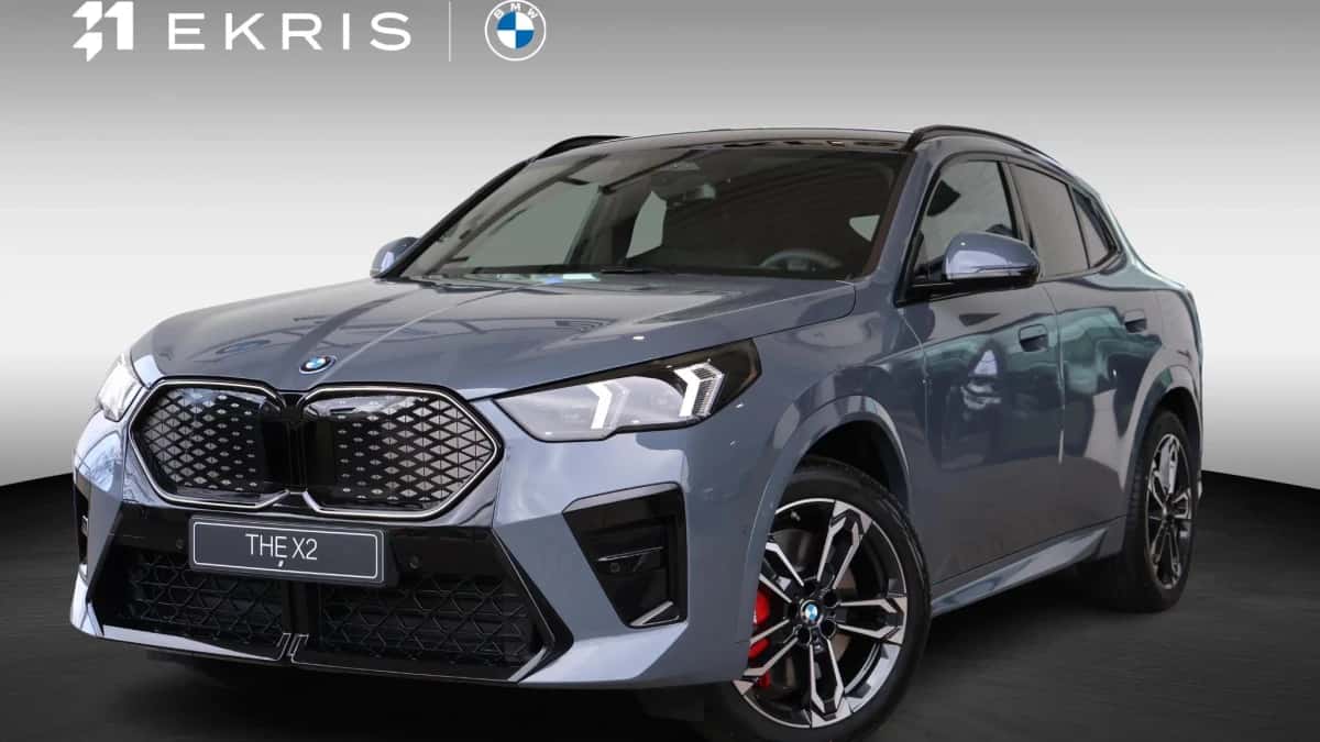 BMW iX2 (2026) — foto 1