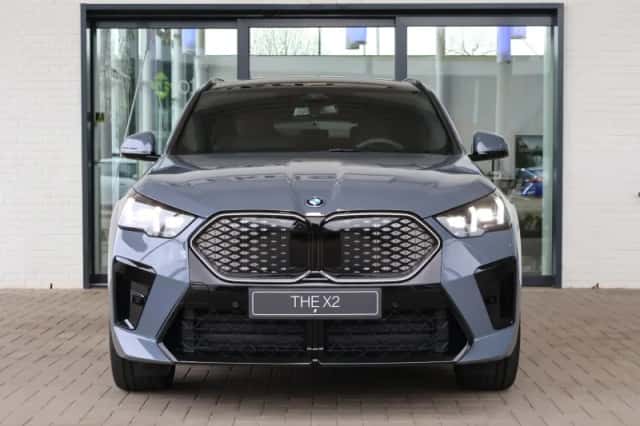 BMW iX2 (2026) thumbnail 3