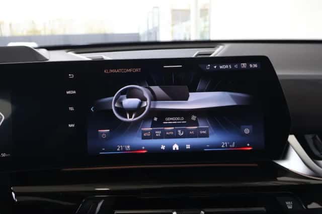 BMW iX2 (2026) thumbnail 22