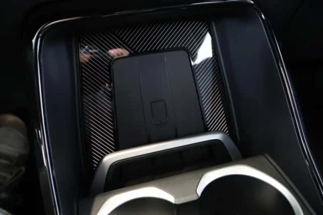 BMW iX2 (2026) thumbnail 25