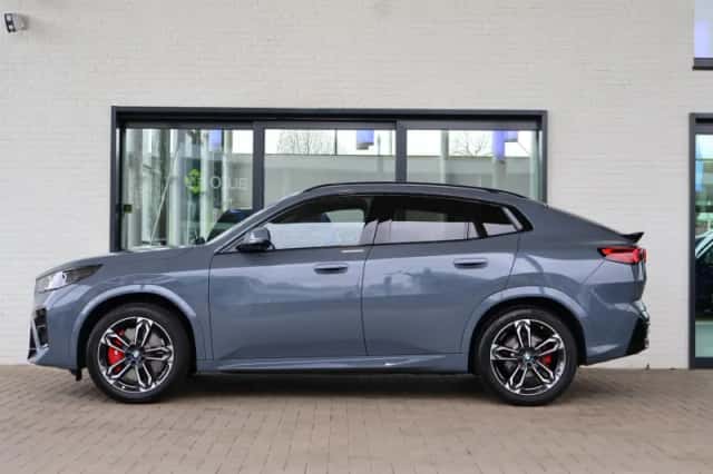 BMW iX2 (2026) thumbnail 5