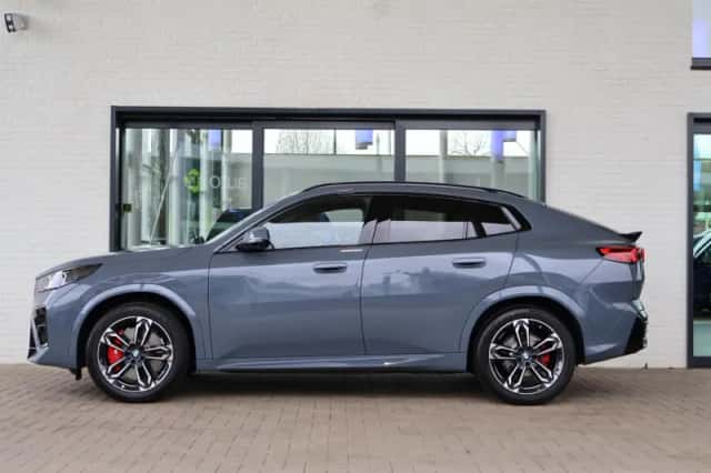 BMW iX2 (2026) thumbnail 5