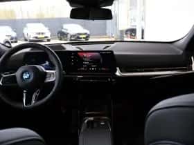 BMW iX2 (2026) thumbnail 9