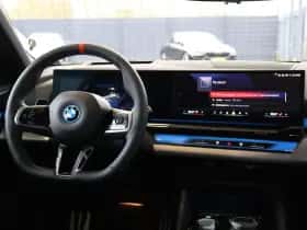 BMW i5 (2026) thumbnail 11