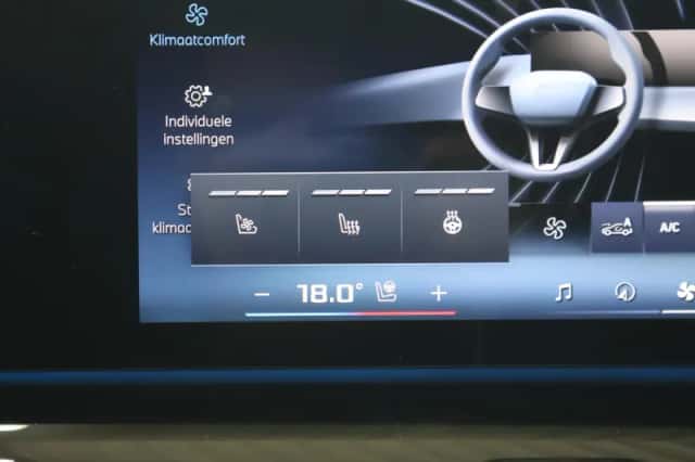 BMW i5 (2026) thumbnail 24