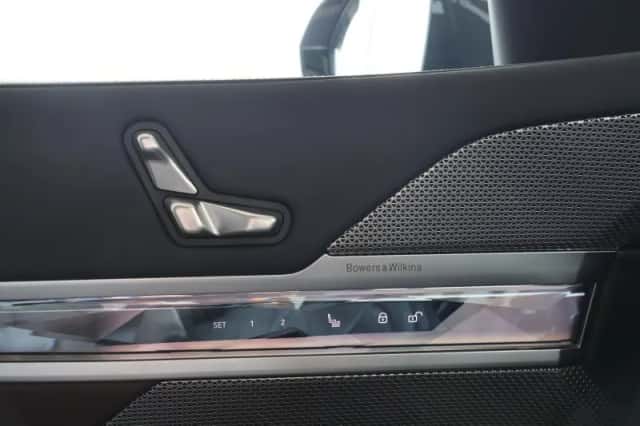 BMW i7 (2026) thumbnail 14