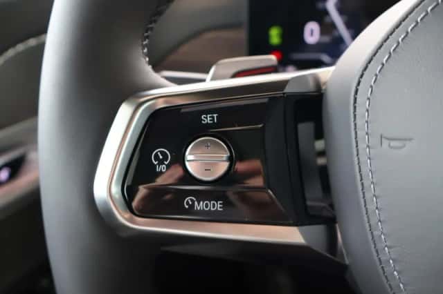 BMW i7 (2026) thumbnail 17