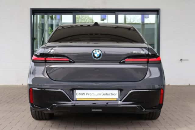 BMW i7 (2026) thumbnail 4