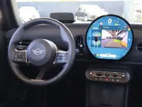 MINI Cabrio (2025) thumbnail 11