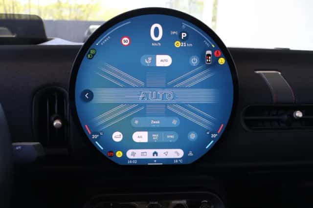 MINI Cabrio (2025) thumbnail 22