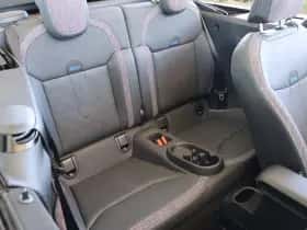 MINI Cabrio (2025) thumbnail 9
