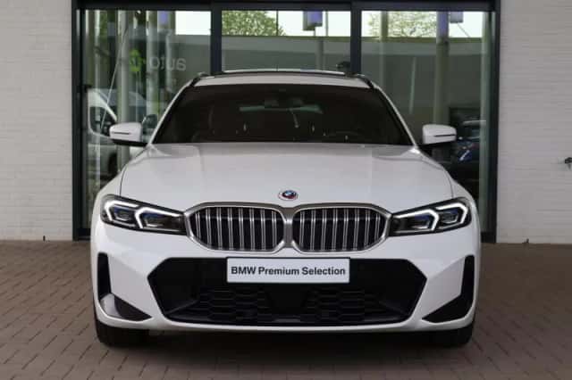 BMW 3-Serie (2022) thumbnail 3