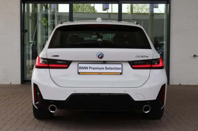 BMW 3-Serie (2022) thumbnail 4