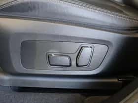 BMW iX3 (2025) thumbnail 13