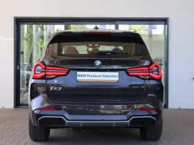 BMW iX3 (2025) thumbnail 4