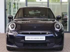 MINI Electric (2021) thumbnail 2