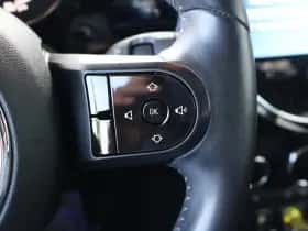 MINI Electric (2021) thumbnail 11