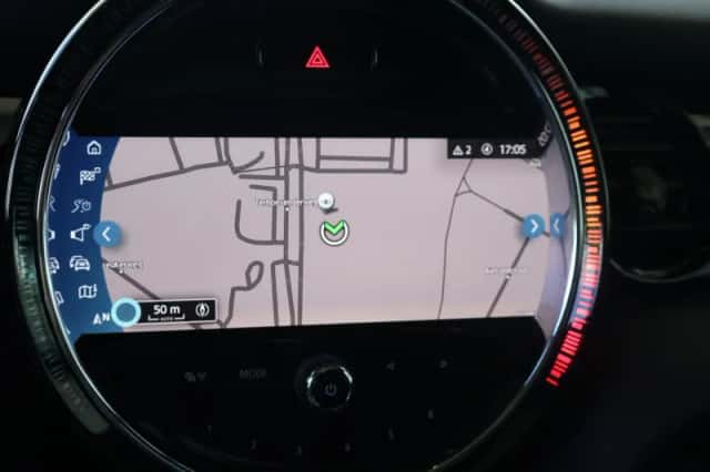 MINI Electric (2021) thumbnail 12