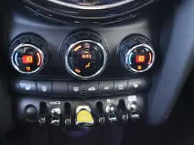 MINI Electric (2021) thumbnail 15