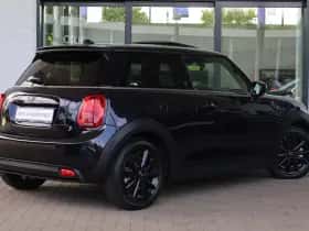 MINI Electric (2021) thumbnail 4