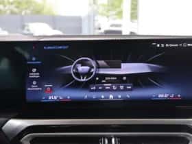 BMW i4 (2023) thumbnail 23