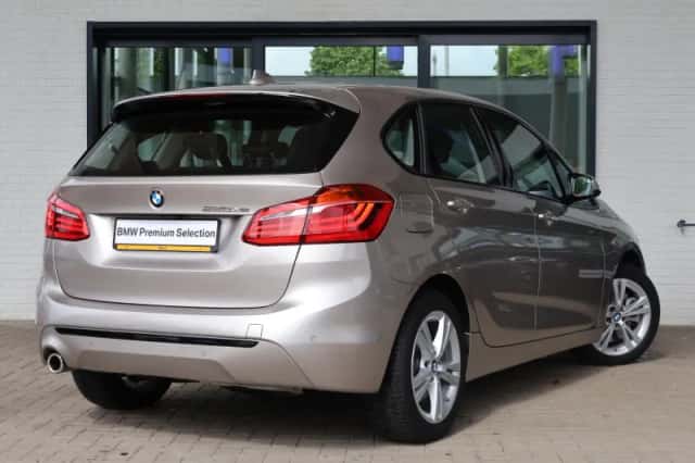 BMW 2-Serie (2021) thumbnail 2
