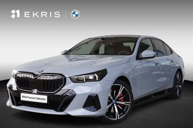 BMW 5-Serie (2024) thumbnail 1