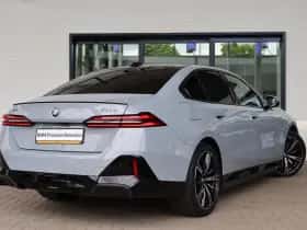 BMW 5-Serie (2024) thumbnail 2