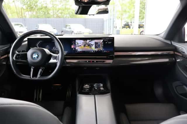 BMW 5-Serie (2024) thumbnail 14