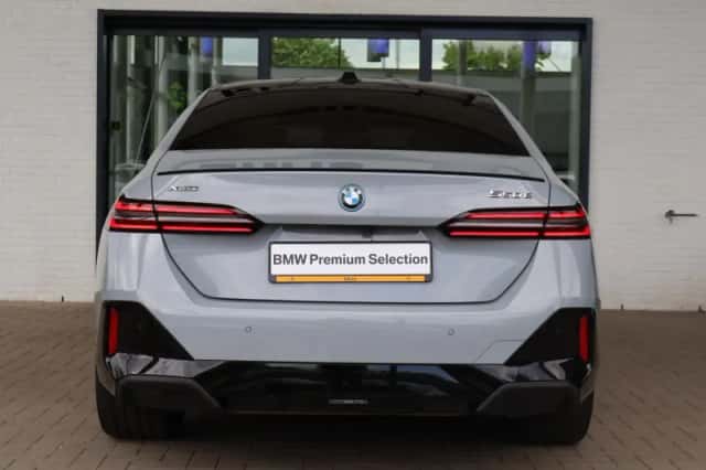 BMW 5-Serie (2024) thumbnail 4