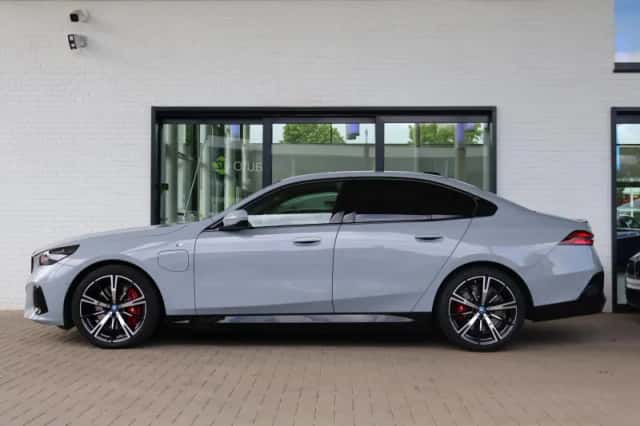 BMW 5-Serie (2024) thumbnail 5