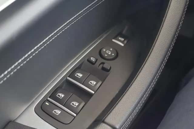 BMW X3 (2021) thumbnail 13