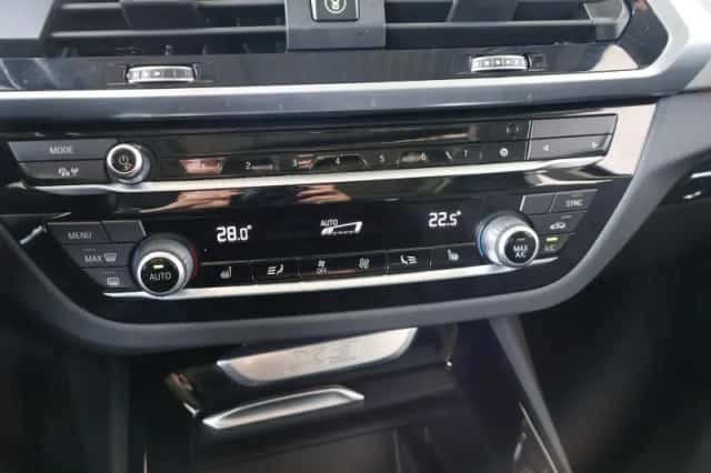 BMW X3 (2021) thumbnail 19