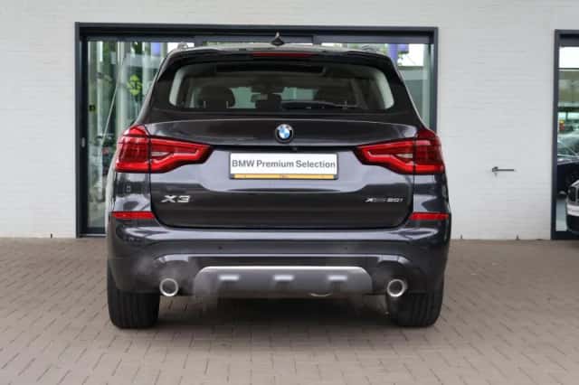 BMW X3 (2021) thumbnail 4