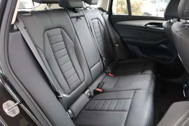 BMW X3 (2021) thumbnail 9