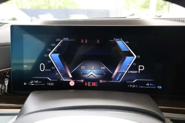 BMW X5 (2025) thumbnail 15