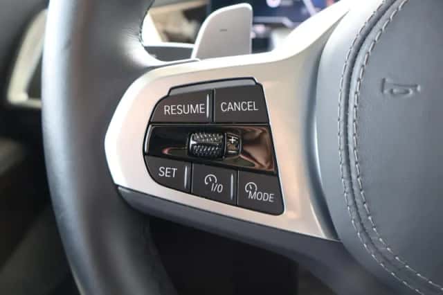 BMW X5 (2025) thumbnail 16