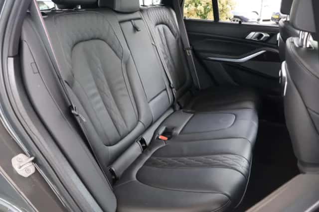 BMW X5 (2025) thumbnail 8