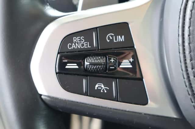 BMW X3 (2021) thumbnail 11