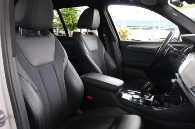 BMW X3 (2021) thumbnail 7