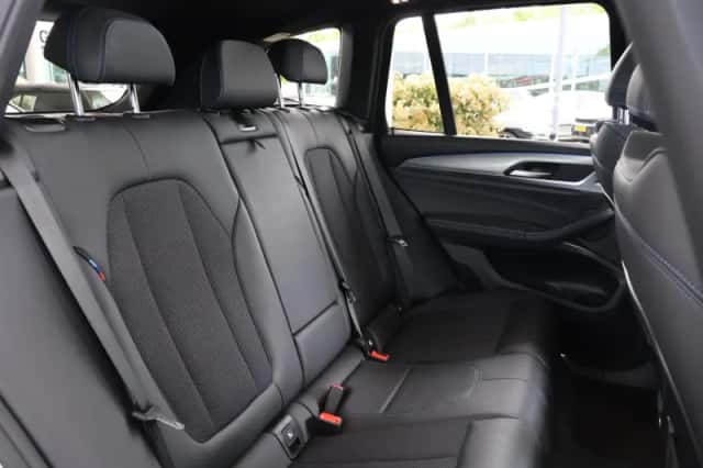 BMW X3 (2021) thumbnail 8