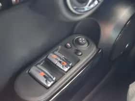MINI Electric (2023) thumbnail 14