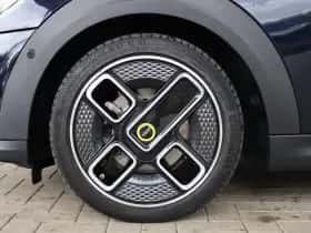 MINI Electric (2023) thumbnail 7