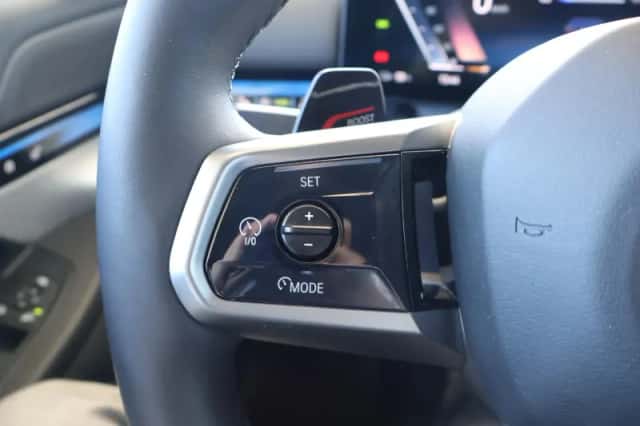 BMW i5 (2025) thumbnail 14