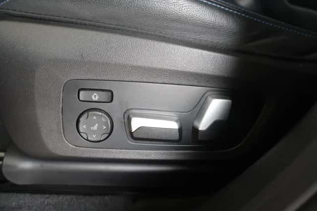 BMW iX3 (2023) thumbnail 13