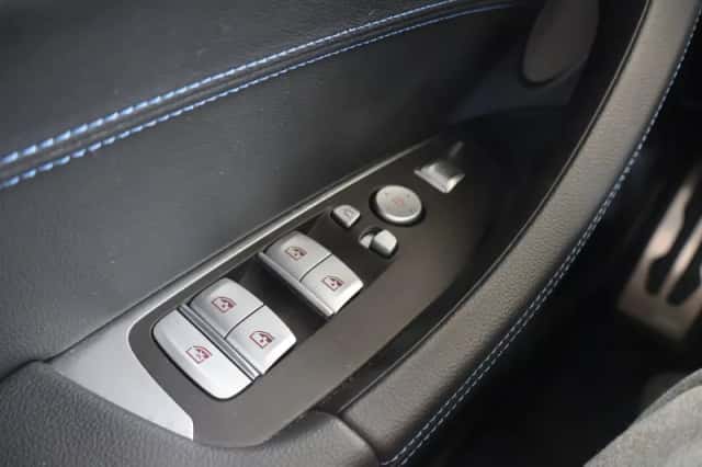 BMW iX3 (2023) thumbnail 14