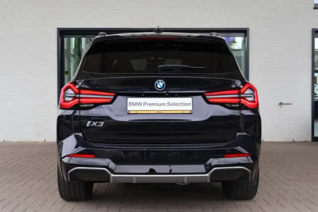 BMW iX3 (2023) thumbnail 4