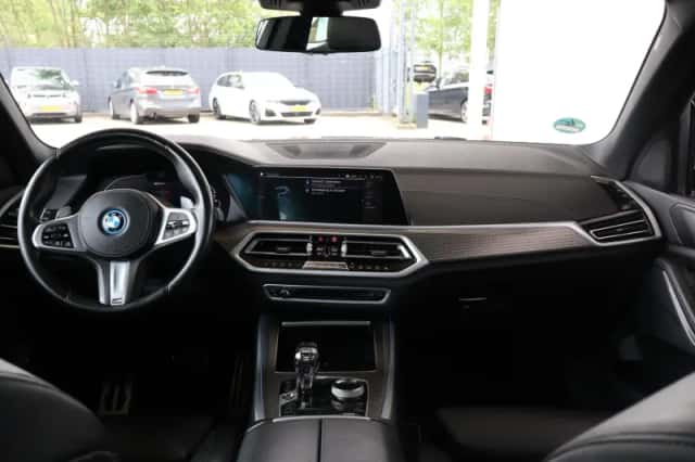 BMW X5 (2022) thumbnail 12