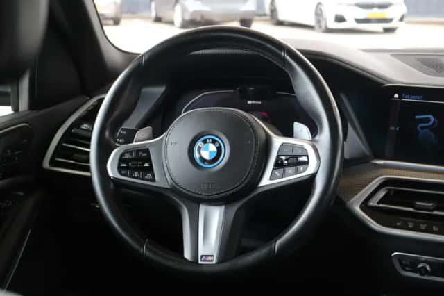 BMW X5 (2022) thumbnail 14