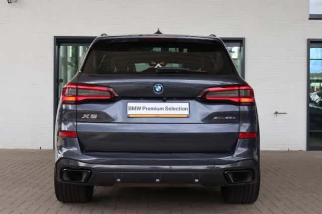 BMW X5 (2022) thumbnail 3